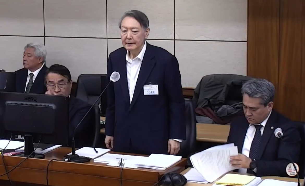 지난 3월 재판에 출석한 윤석열 전 대통령 모습 / 뉴스1