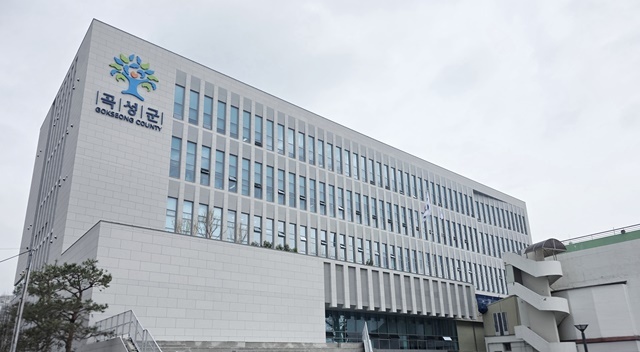 골목상권 살린 '마법의 카드'… 곡성군 농어촌 기본소득, 지역 경제 심장 뛰게 하다