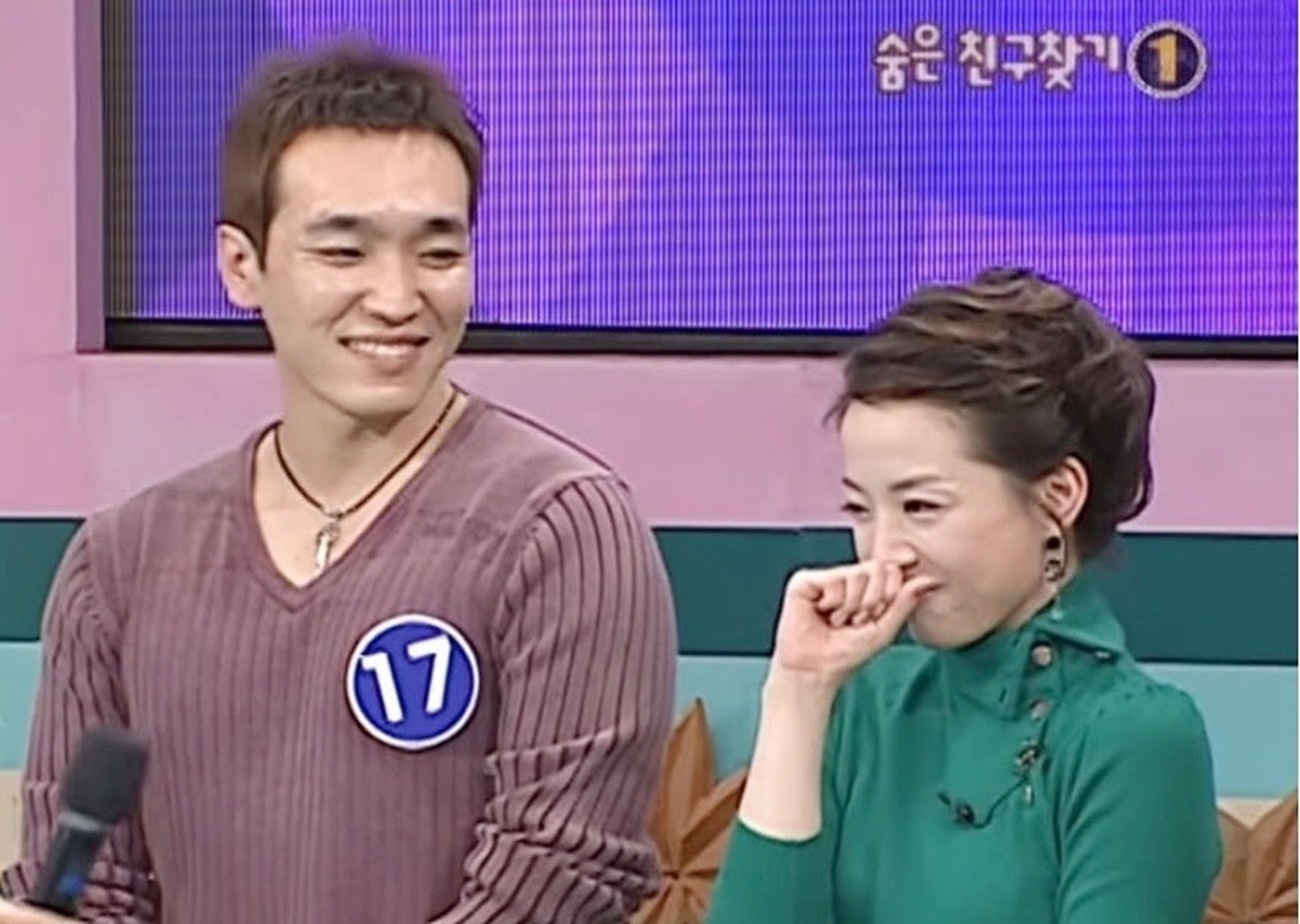 2005년 KBS 2TV 예능 프로그램 '해피투게더 프렌즈'에 출연한 김민수 국민의힘 최고위원 모습. 당시 방송에서 김 최고위원과 노현정 아나운서의 인연이 공개됐다.     1978년생인 김 최고위원은 '빠른 1979년생'인 노 아나운서와 서울 개포초등학교 동창 사이다.    / KBS 제공