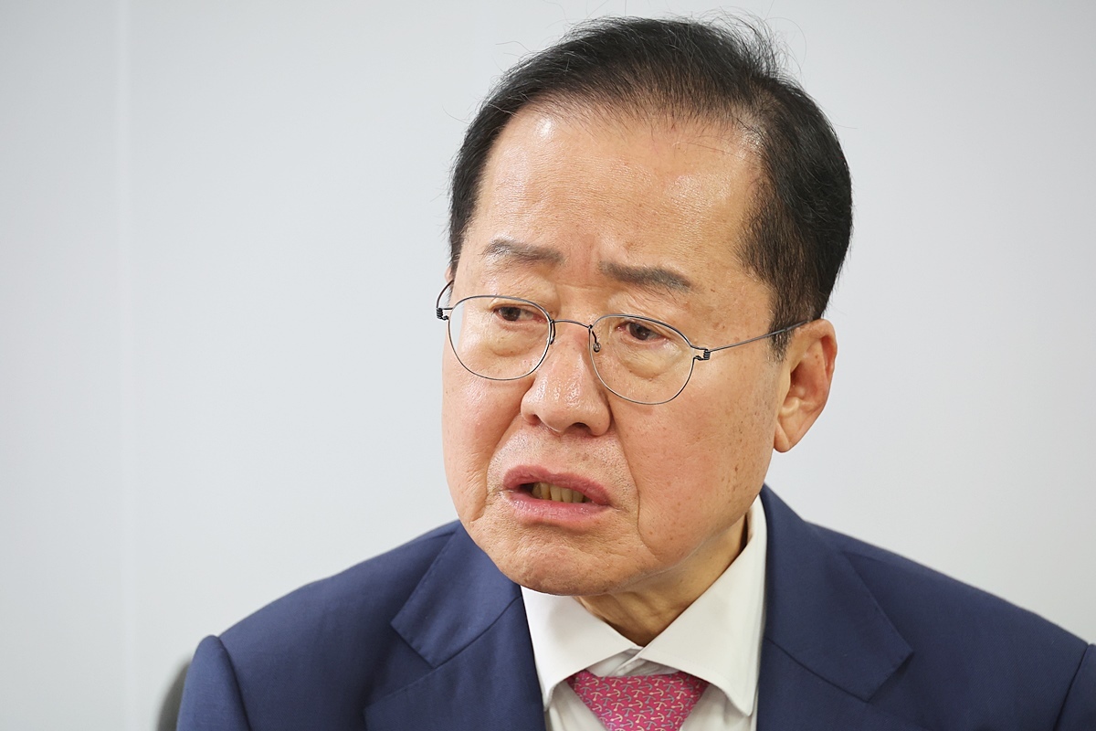 총리설에 홍준표 직접 입장 밝혀…“청와대 오찬에 대해 말씀드리겠다” 