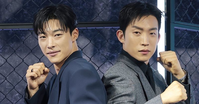 Actors Woo Do-hwan and Lee Sang-yi pose for photos at the production presentation for Season 2 of the Netflix series 'Bloodhounds'. / News 1