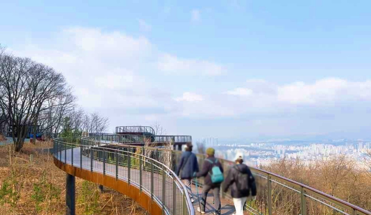 용마산 스카이워크   / ⓒ한국관광콘텐츠랩