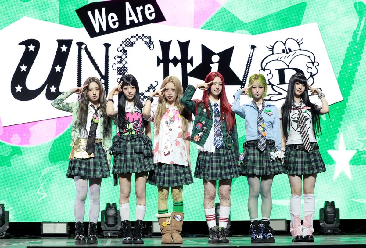 베일 벗은 언차일드. 그룹 언차일드(UNCHILD)의 히키(왼쪽부터)와 티나, 나하은, 박예은, 아코, 이본이 21일 서울 용산구 블루스퀘어에서 가진 데뷔 싱글 '위 아 언차일드'(We Are UNCHILD) 발매 쇼케이스에서 포즈를 취하고 있다. / 뉴스1