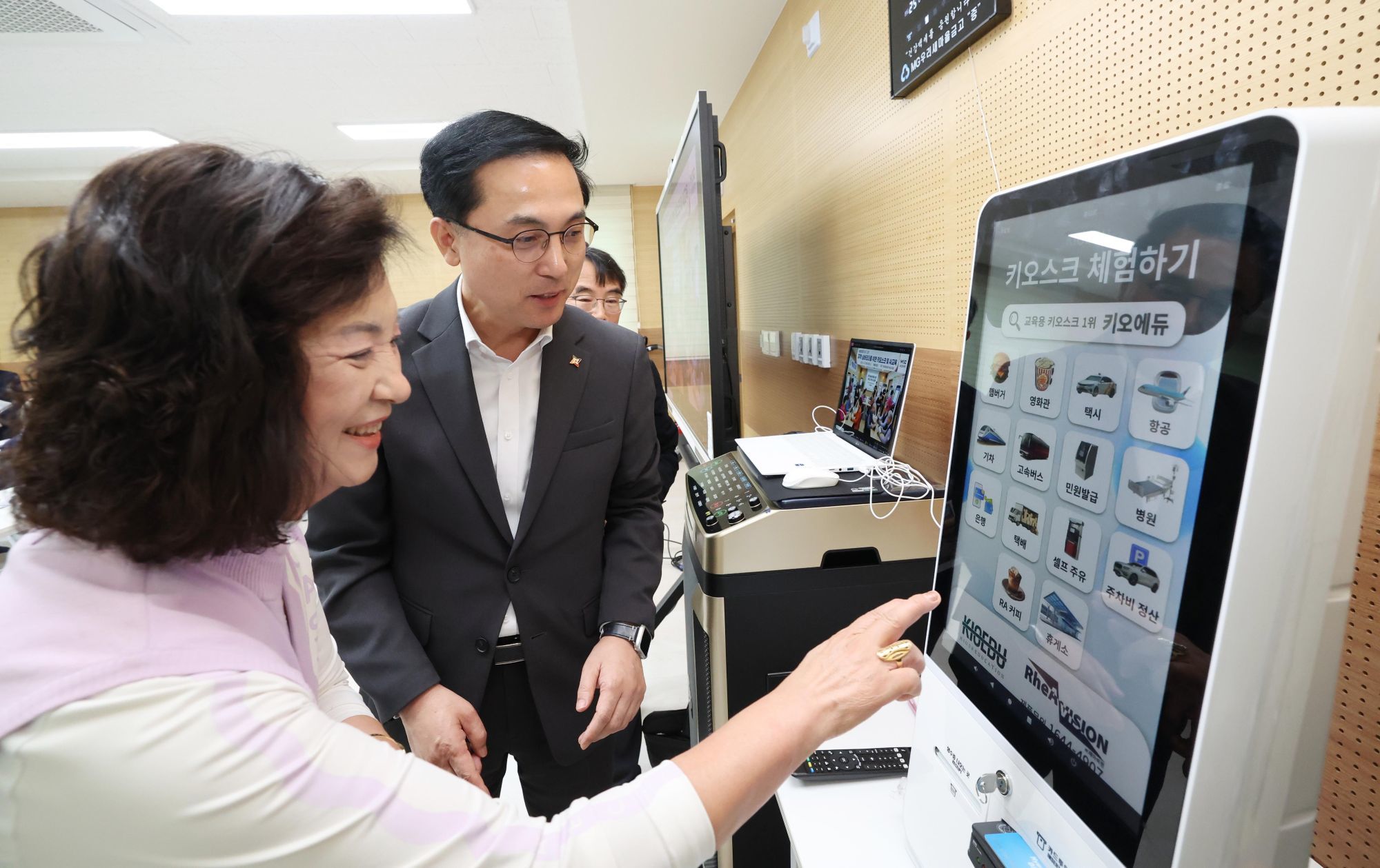 대전 동구, 경로당 어르신 대상 키오스크·AI 교육 운영