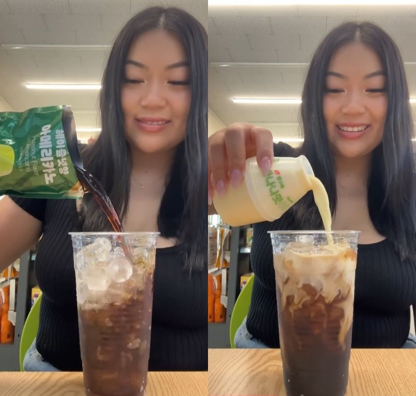 헤이즐넛 커피에 바나나 우유 부리는 모습  / biteswithlily 유튜브