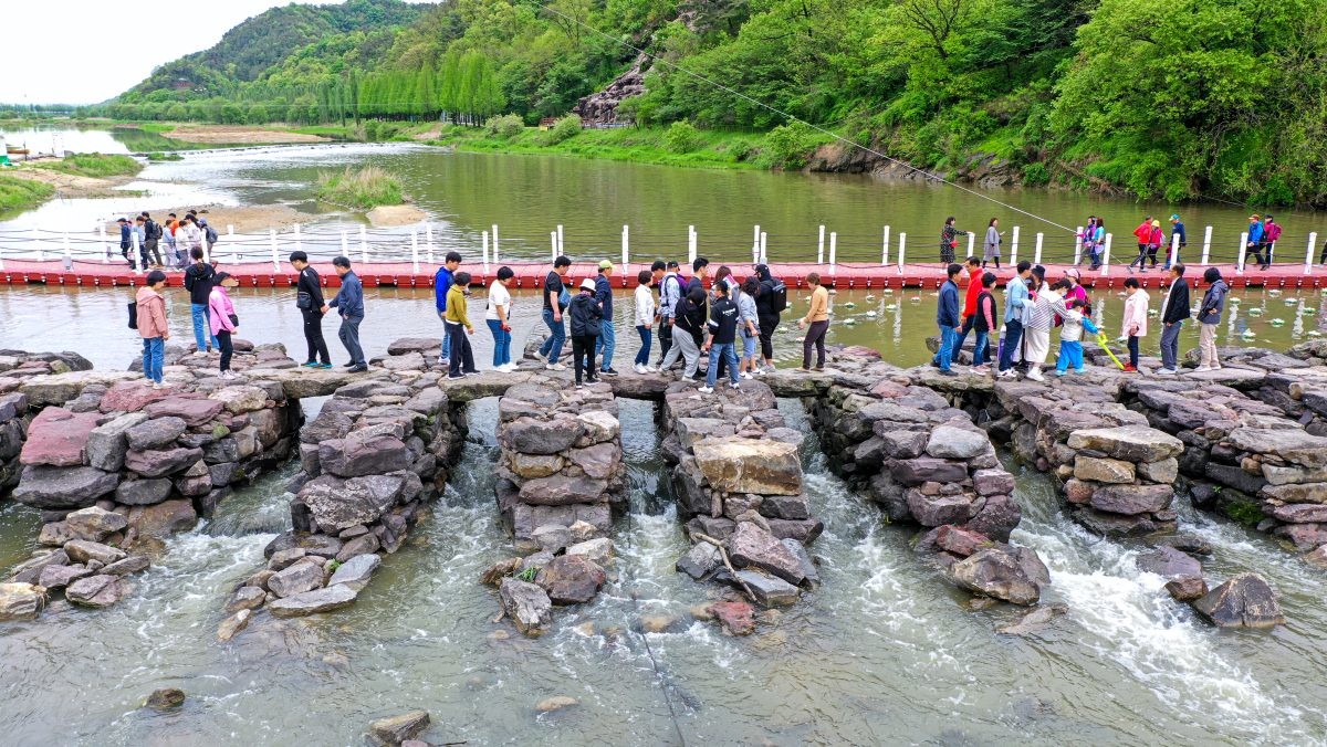 진천 농다리. / 뉴스1