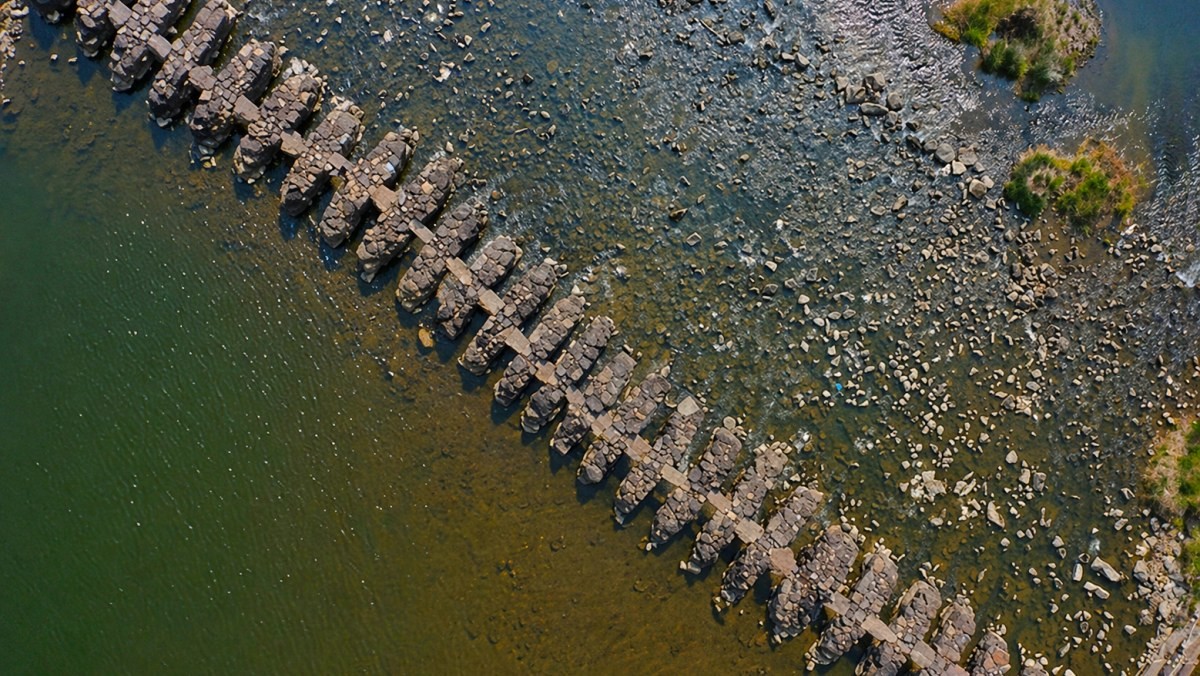 충북 진천 농다리. 기사 내용 토대로 AI툴 활용해 제작한 자료사진.
