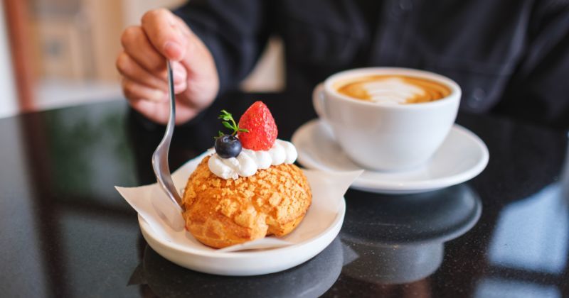 [이란인의 한국살이] “배부르다면서 또 먹는다?”…외국인들이 놀란 한국 ‘식사-디저트 분리’ 문화