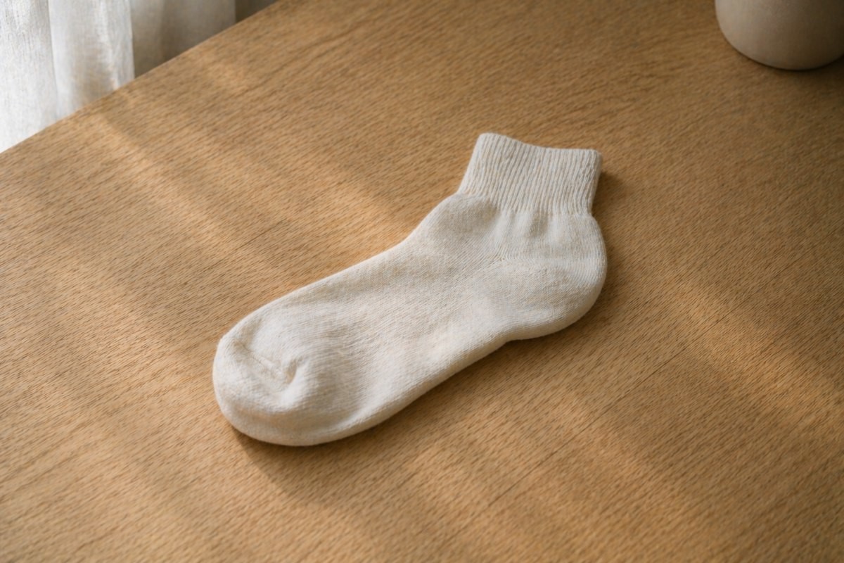 양말 / 기사 내용을 바탕으로 제작한 AI 이미지