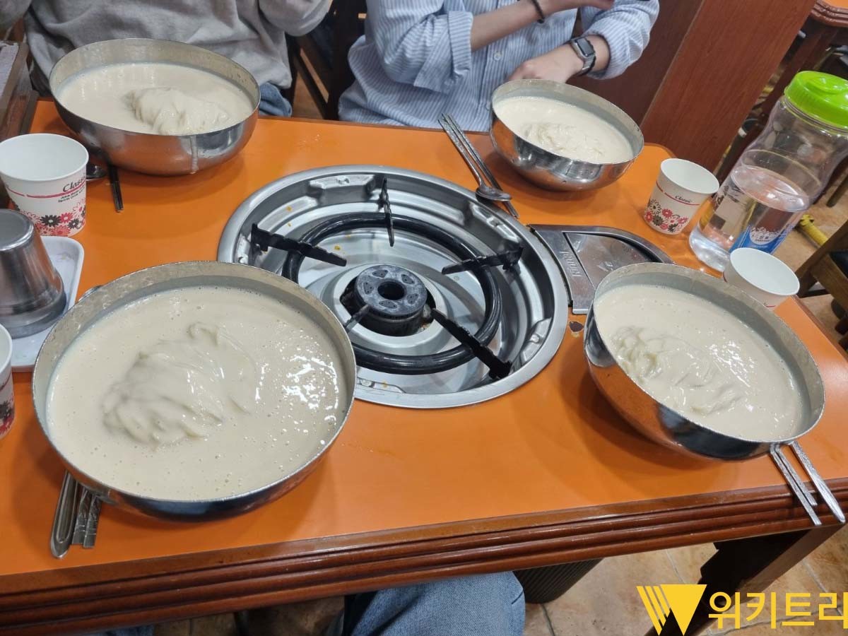 주문한 콩국수가 빠르게 나왔다. / 위키트리