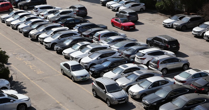 “내 자리야!” 주차장에서 툭하면 벌어지던 '이 행동', 걸리면 과태료 폭탄 