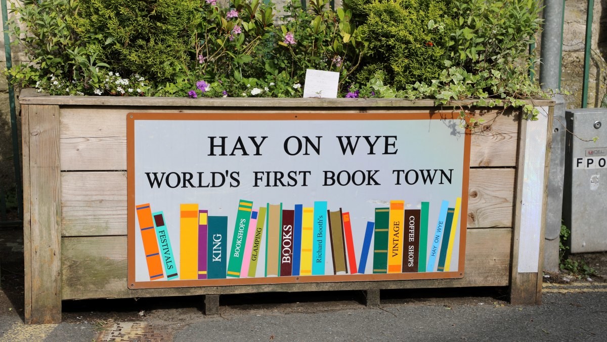 헤이온와이. / Joyce Nelson-shutterstock.com