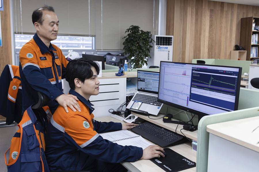 포항제철소, AI 기반 스마트 정비 시스템으로 예지정비 문화 확산한다