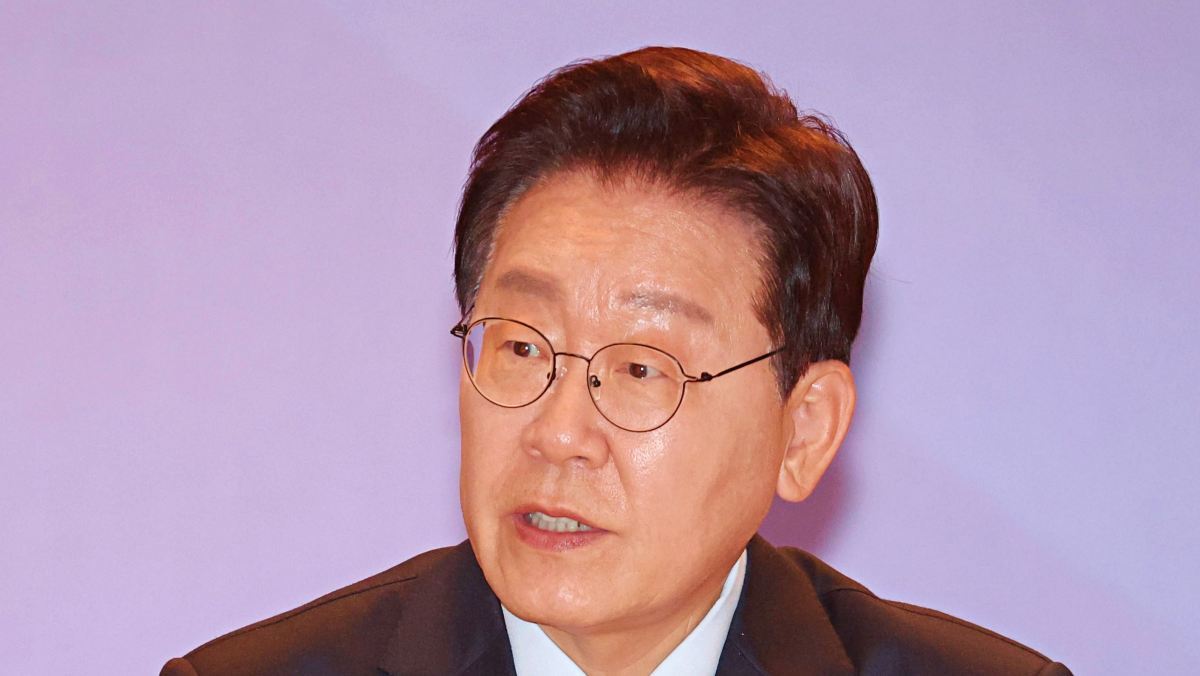 결국 가격 '동결'…정부의 4차 중대 발표 결과에 다시 전국이 '술렁'