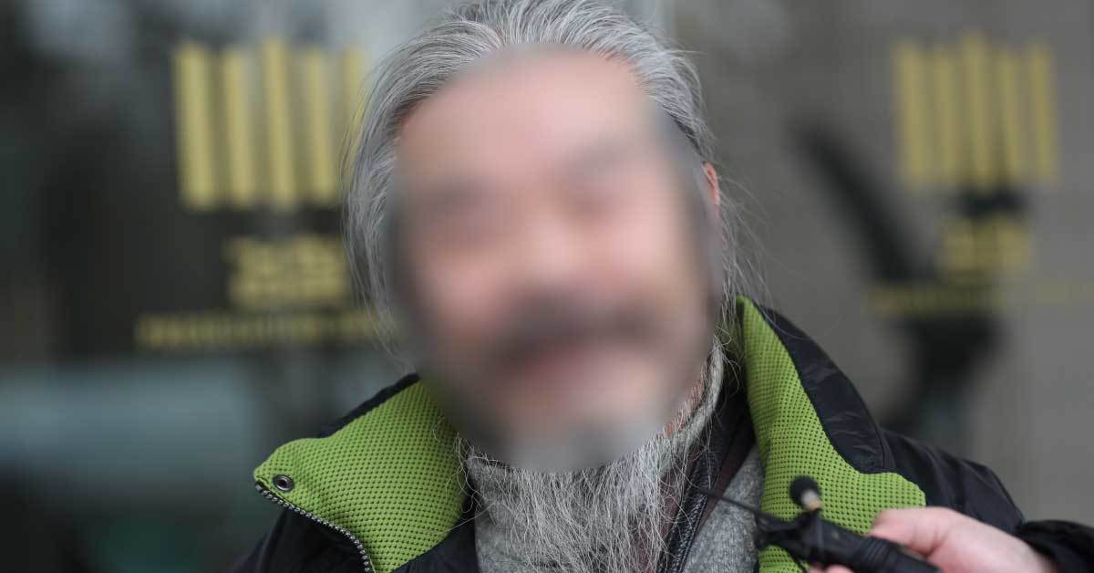 '거주지 무단외출' 조두순, 징역 2년 구형받자 법정에서 남긴 말