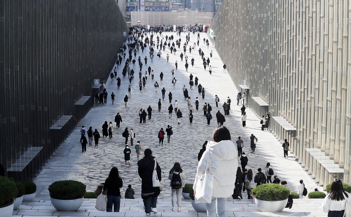 “교내 돌아다닌다” 최근 이화여대서 출몰 신고 잇따른 '야생동물' 정체 