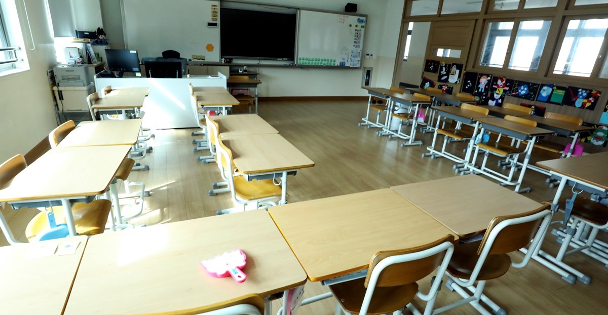 재량휴업에 들어간 초등학교 교실 자료 사진 / 뉴스1