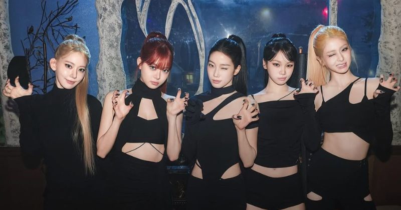 LESSERAFIM CELEBRATION photo concept / Apple Music Instagra