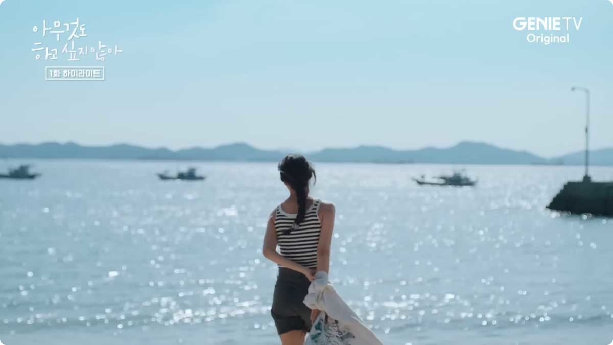 자유를 얻은 설현. / 유튜브 '스튜디오지니'