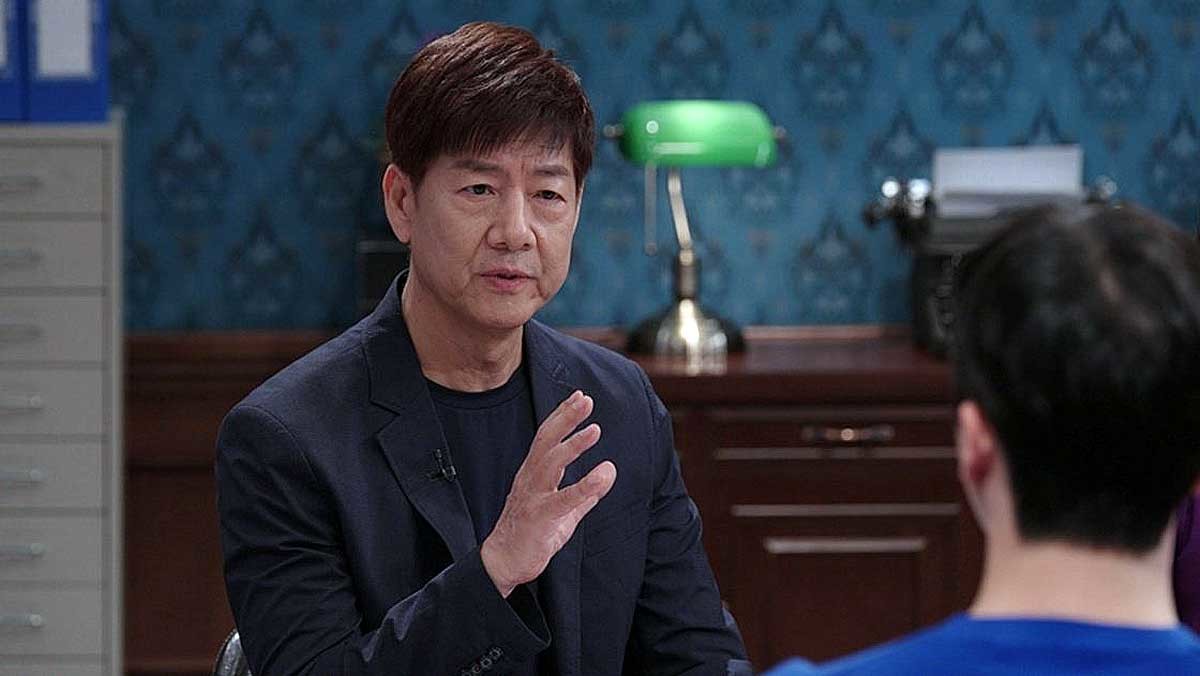 방송에 출연한 정재환 교수. / SBS '세 개의 시선'