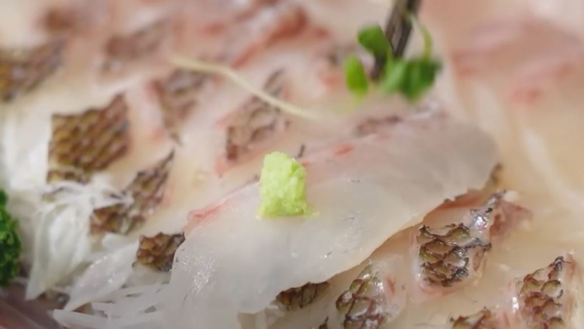 인터넷에서 산 참돔을 수산물 전문가 김지민이 손질한 모습. / 유튜브 '입질의추억TV jiminTV'