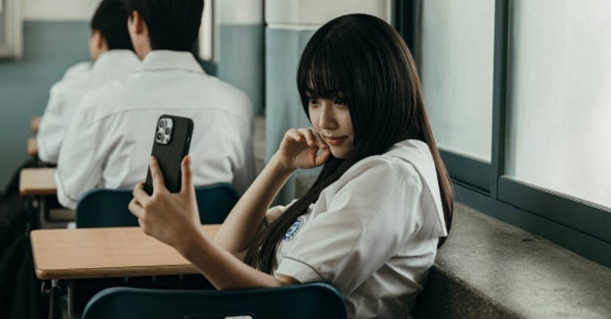 공개 이틀 만에 1위 찍었다…‘19금’ 달고도 넷플릭스 휩쓴 한국 드라마