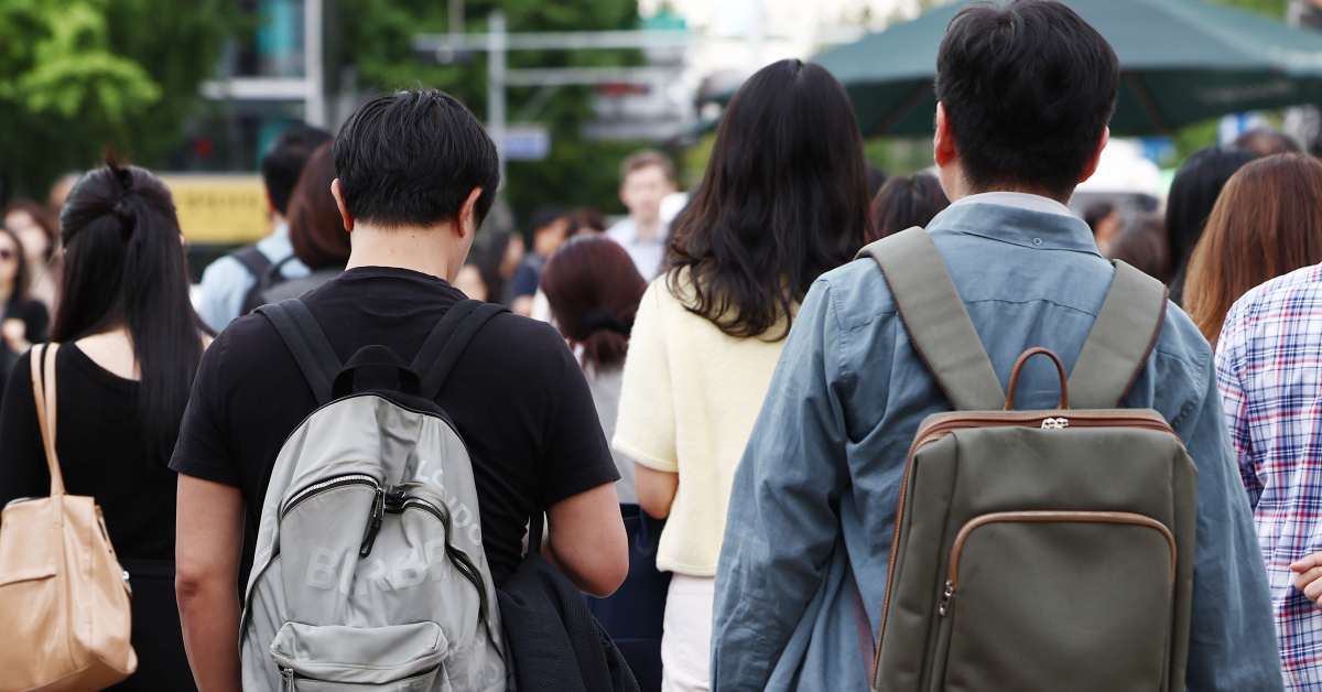 무려 63년 만인데… 직장인 10명 중 4명은 ‘이날’ 못 쉰다