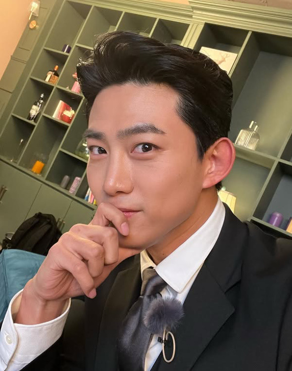 옥택연 일상 사진 / 옥택연 인스타그램