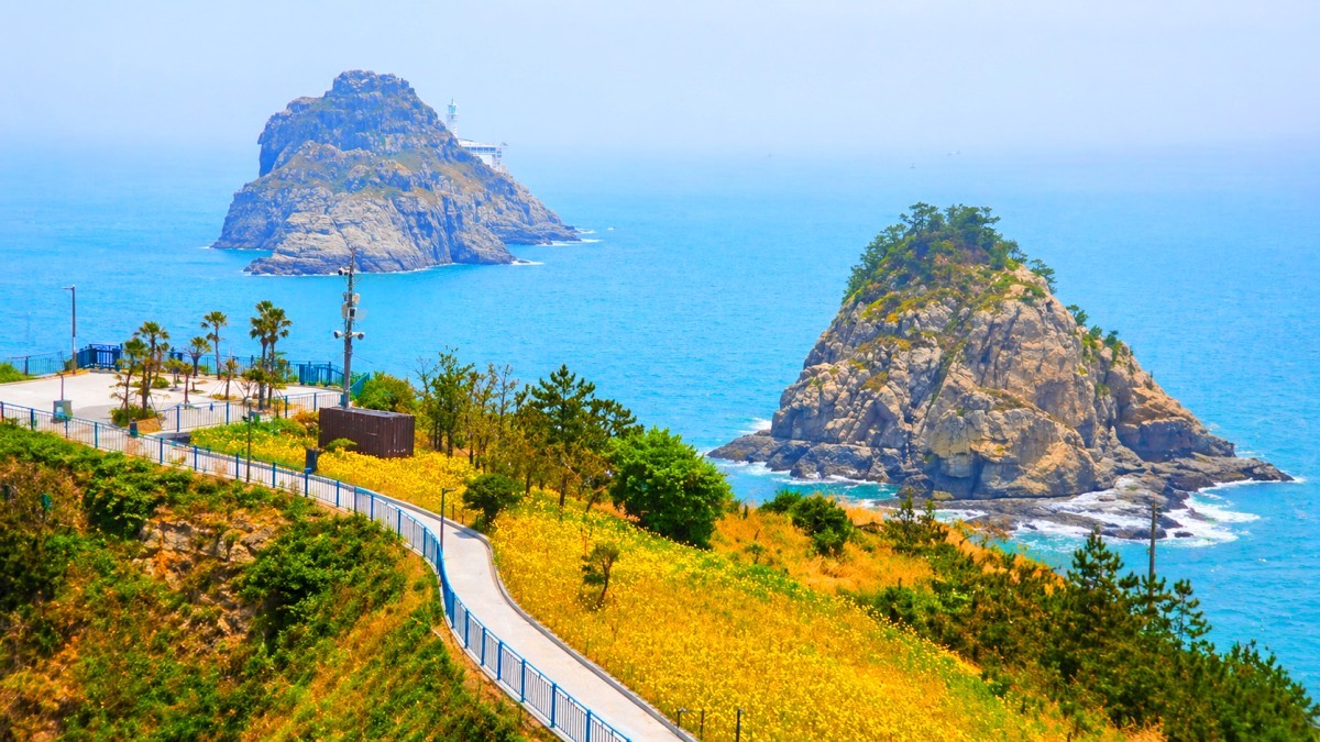 부산 오륙도 스카이워크. 기사 내용 토대로 AI툴 활용해 제작한 자료사진.