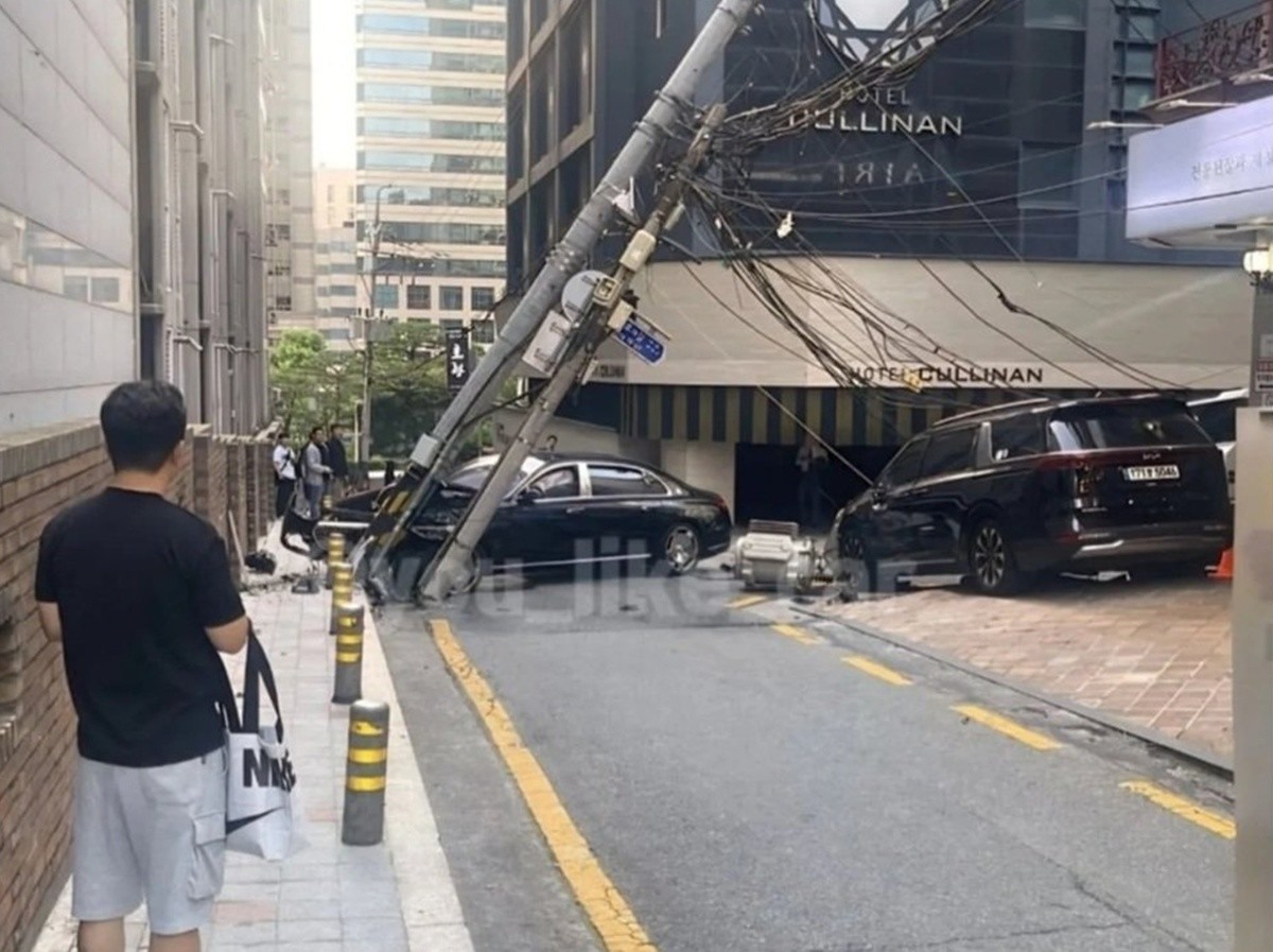 이하 사고 현장. / 오늘의 유머