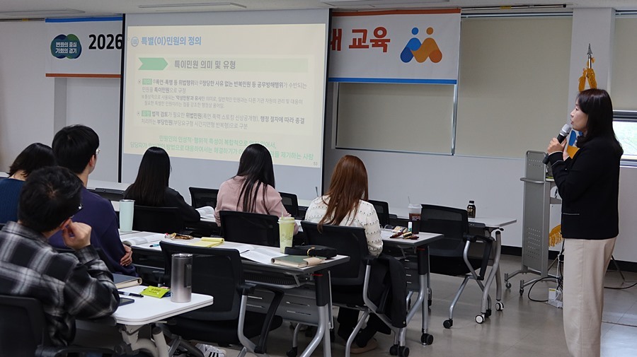 "소상공인 목소리 소홀히 않을 것" 경상원, 민원 행정 '표준화' 선언