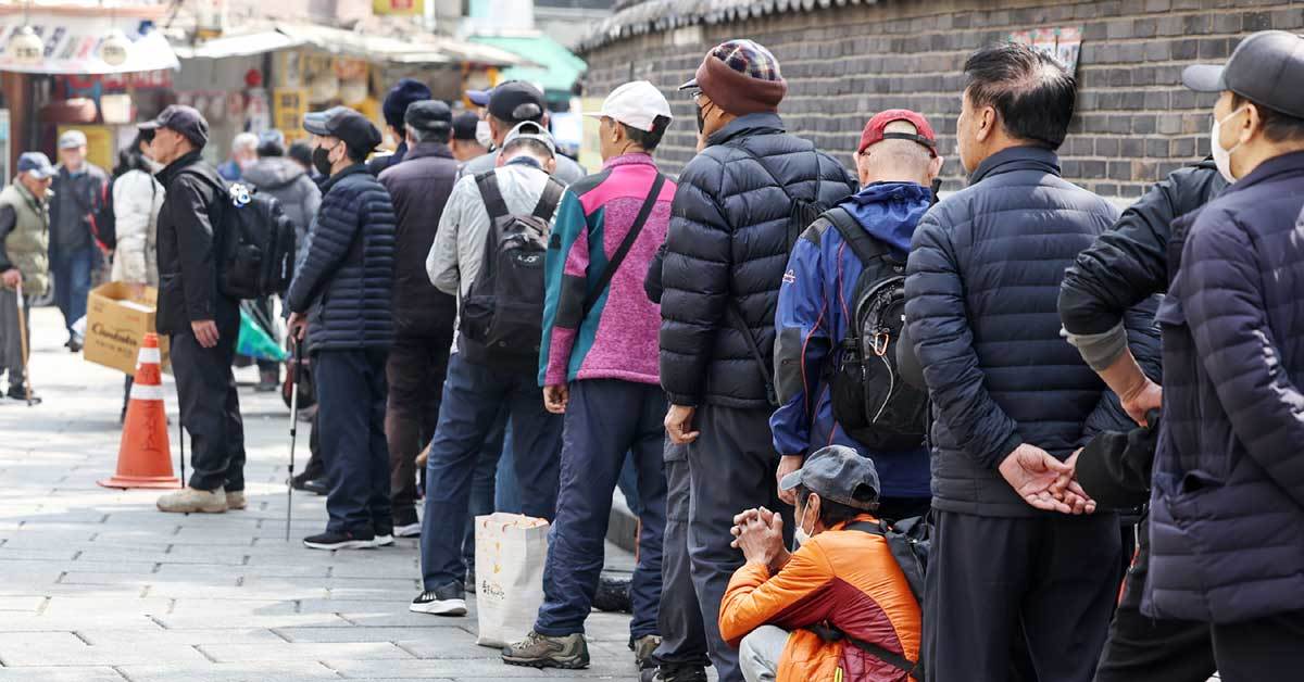 “기초연금 75세부터”…노인 나이 기준 바꾸면 603조 아낀다는데