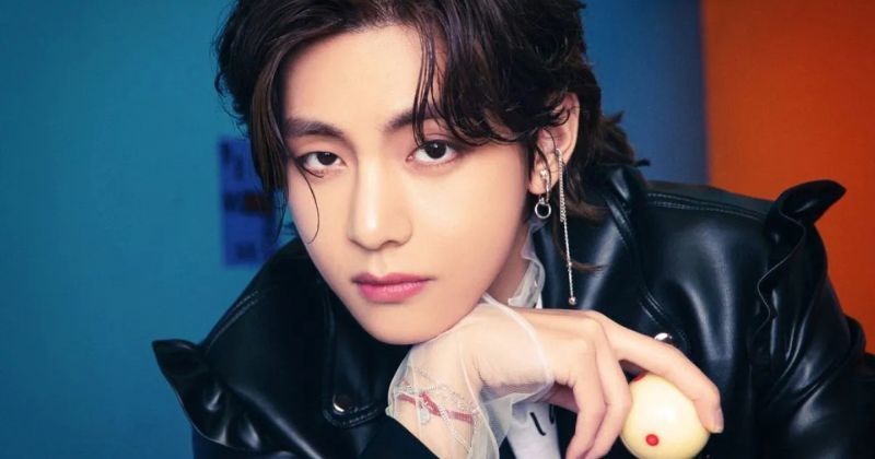 The ₩40 Million Face: Why Plastic Surgeons Call BTS V a ‘National Treasure’ Visual