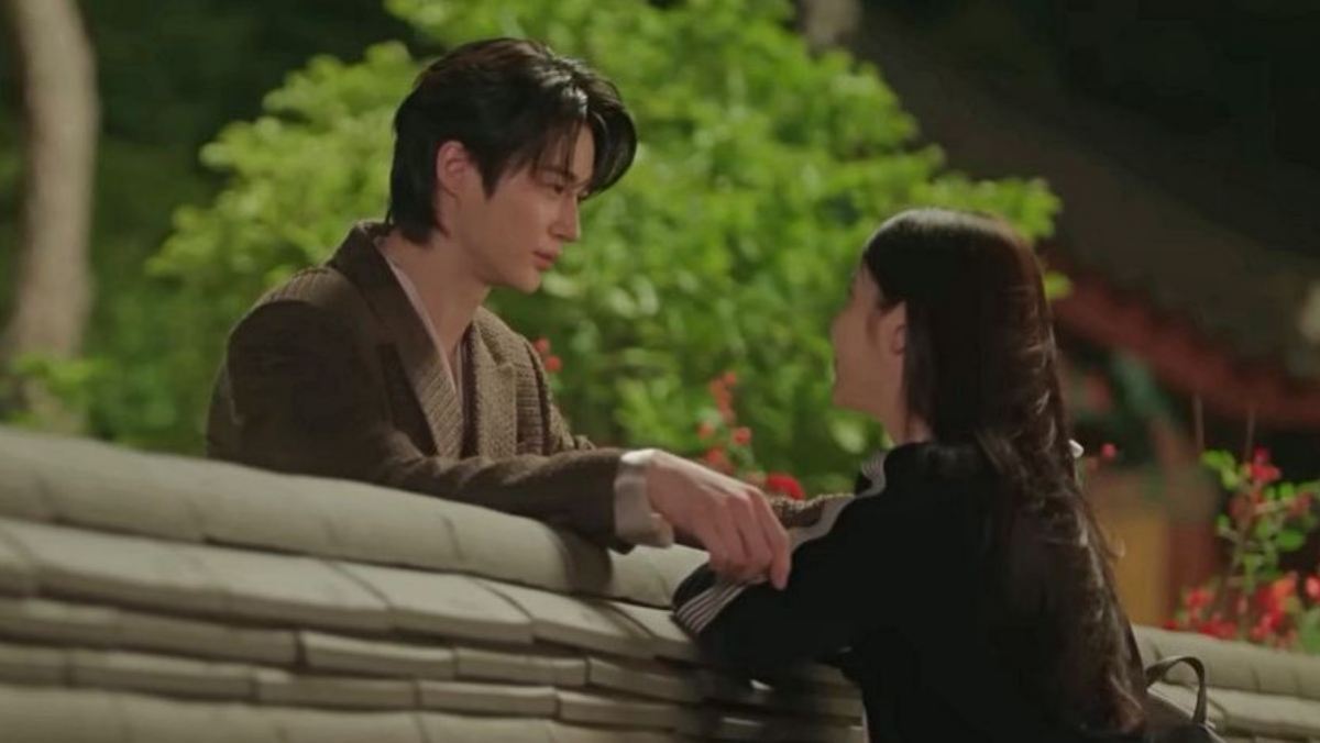 “진짜 여기라고?”…'21세기 대군부인' 담벼락 키스신 촬영지, 여긴 어디?