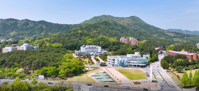“AI-Human Bridge 선도” 동신대, 교육부 ‘AI 기본교육과정 개발사업’ 선정 쾌거