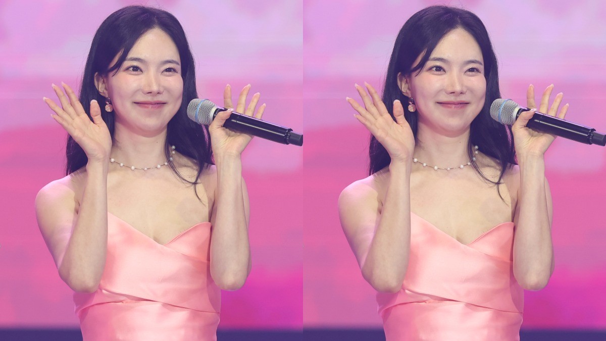 개그우먼으로 출발해 트로트 가수와 뮤지컬 배우로 활동 중인 김나희. / 뉴스1