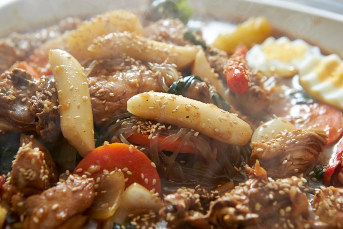 찜닭 자료사진 / mnimage-shutterstock.com