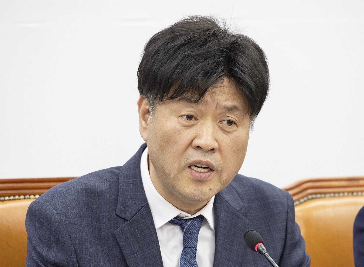 김용, 백의종군 선언…“저의 희생이 승리에 밑거름 된다면 내려놓겠다”