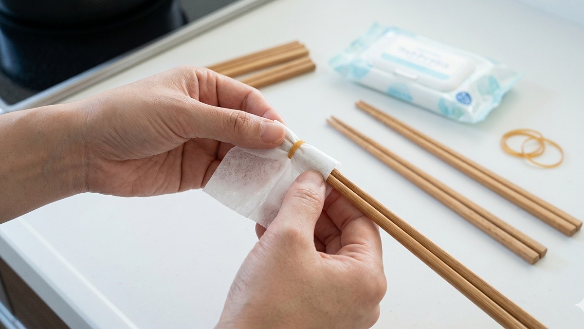 나무젓가락의 재발견. 기사 이해를 돕기 위해 AI로 제작한 자료 이미지.