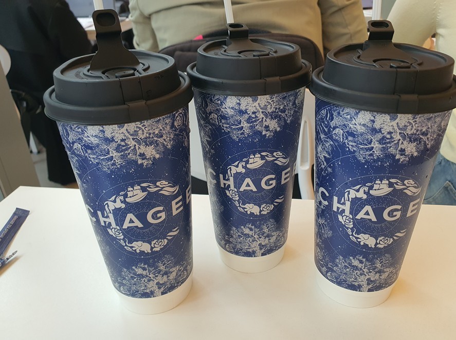 현장에 준비된 차지 밀크티. / 촬영 = 위키트리