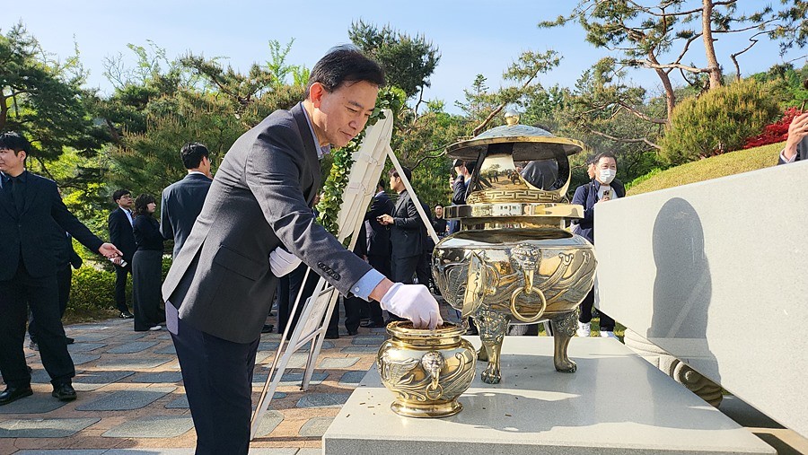 최현덕후보 현충원참배