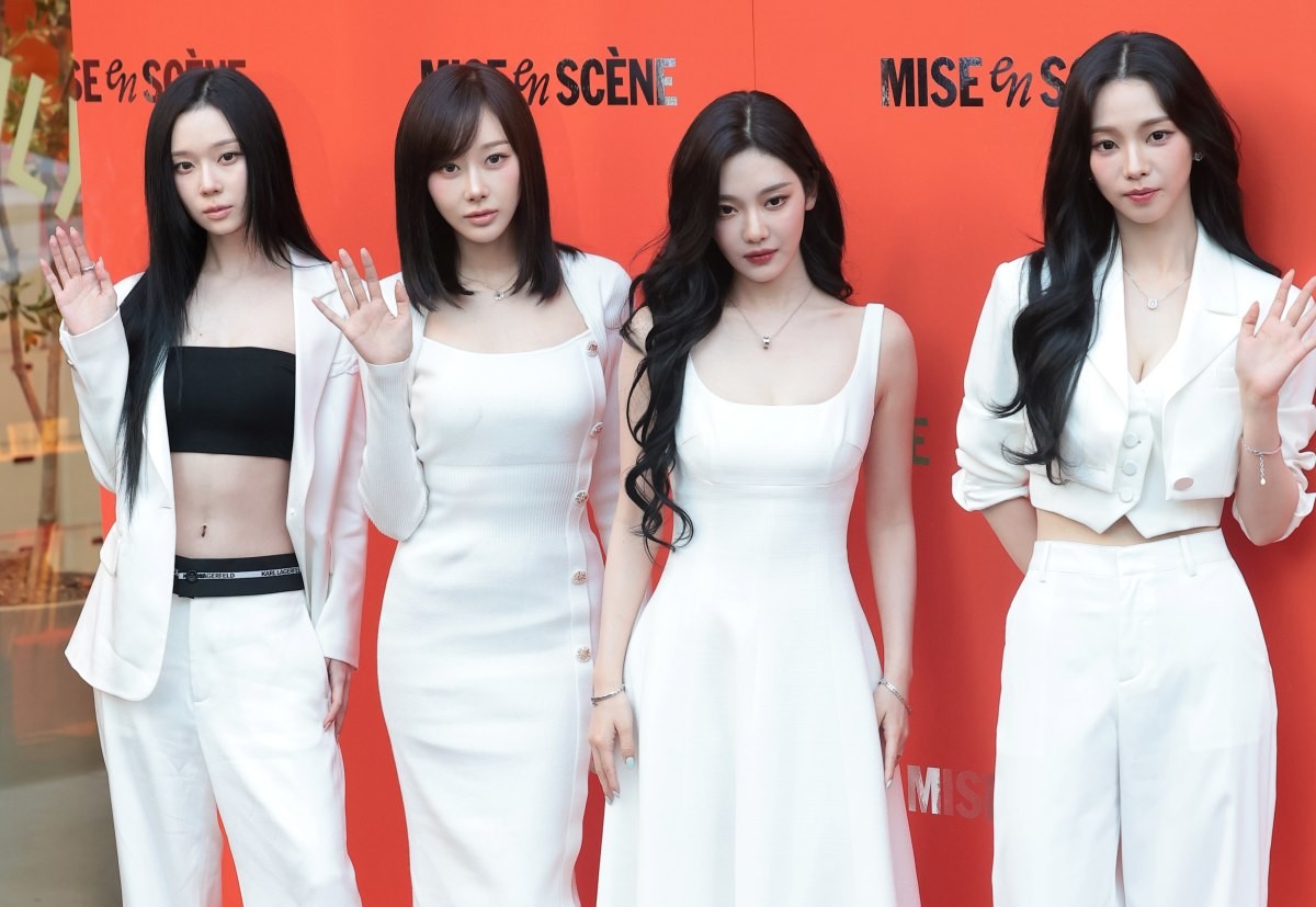 탈덕수용소 운영자가 비방한 그룹 중 하나인 에스파(aespa)의 윈터(왼쪽부터)와 지젤, 닝닝, 카리나. / 뉴스1