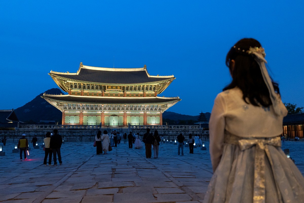 경복궁 야간관람 자료 사진 / 뉴스1