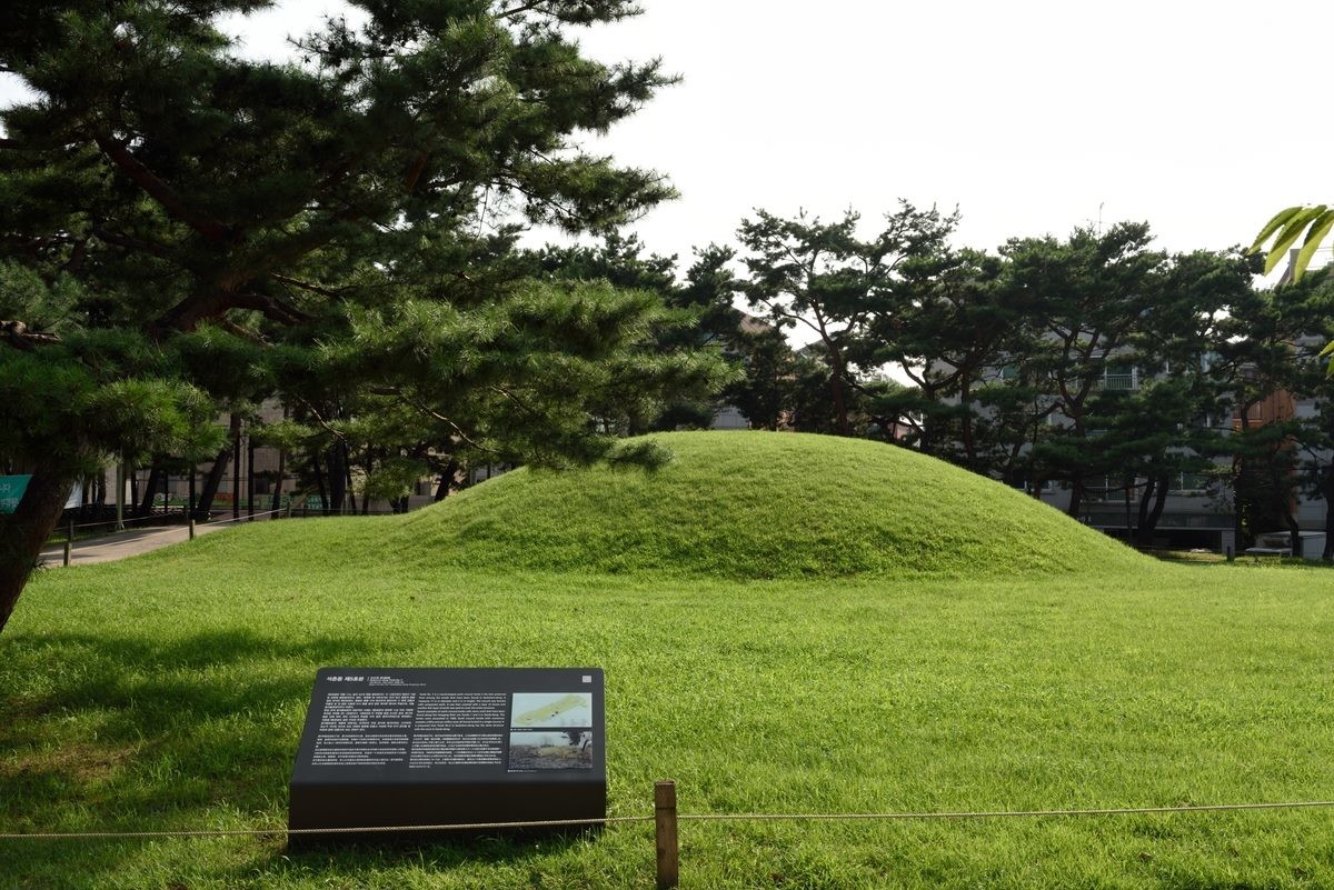 서울 송파구 석촌동 고분군의 5호 무덤 모습 / 국가유산청 국가유산포털 제공