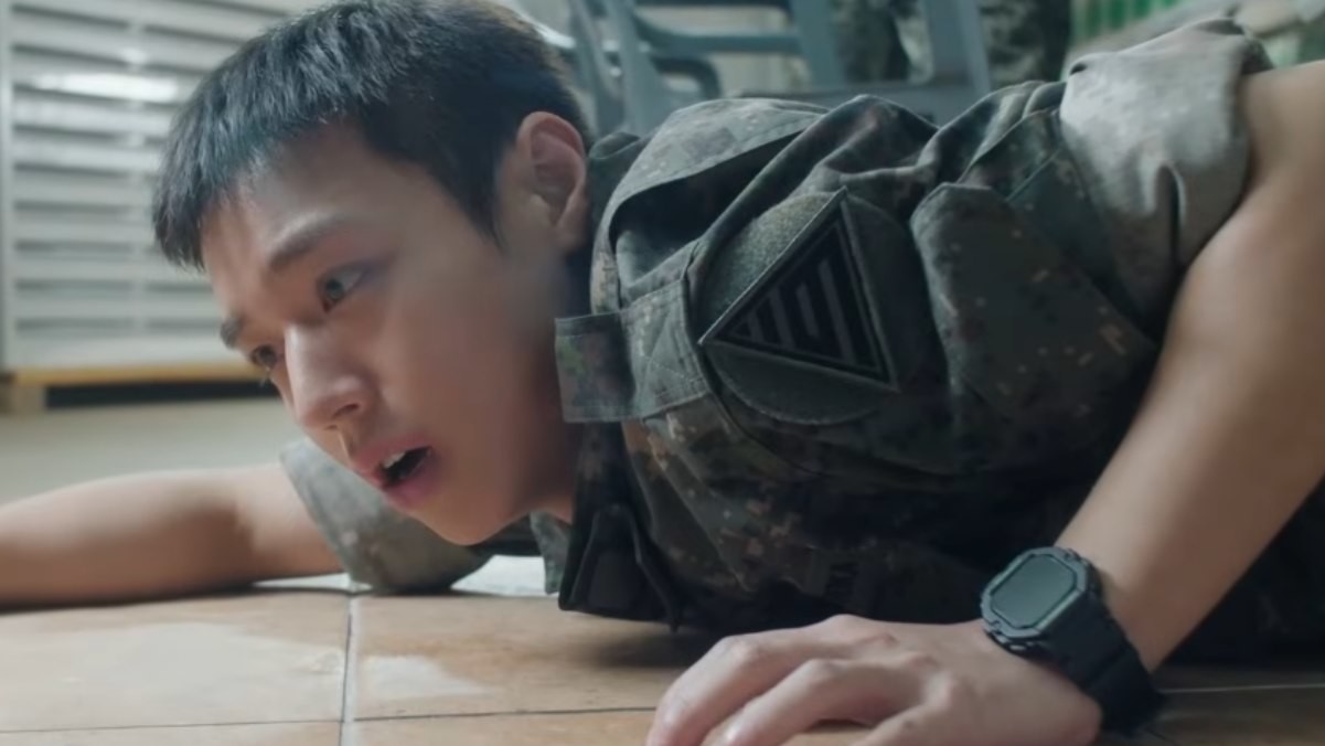 '취사병 전설이 되다' 예고편 속 한 장면 / 유튜브 'tvN DRAMA'