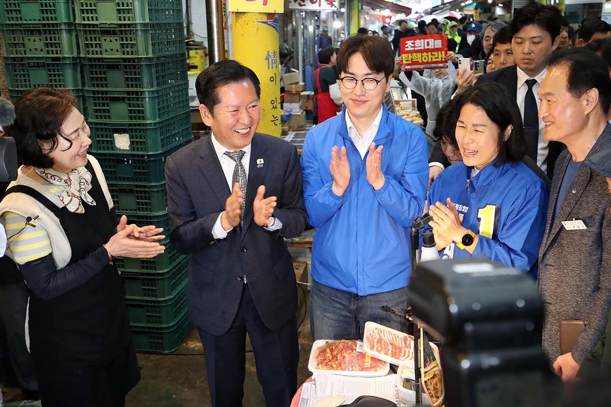 정청래·하정우, 초등학교 1학년 여자아이에게 “오빠~ 해봐요”