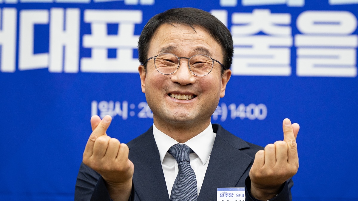 [속보] 더불어민주당 새 원내대표에 3선 한병도…최초 연임 기록