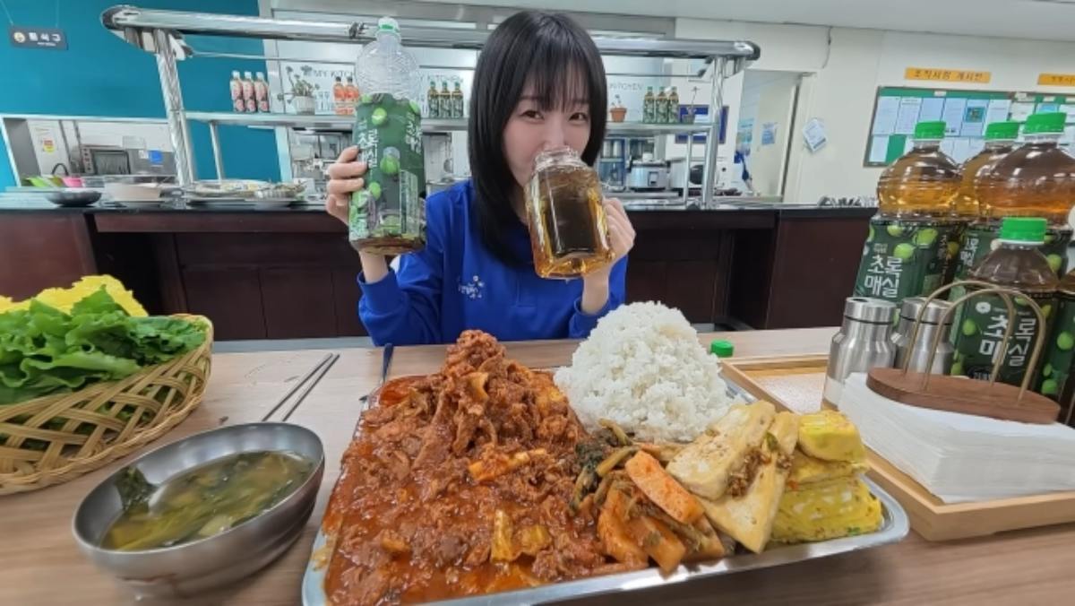 광고비 0원에 매출은 88% 쑥...1300만 유튜버 쯔양 효과 톡톡히 본 '이 기업'