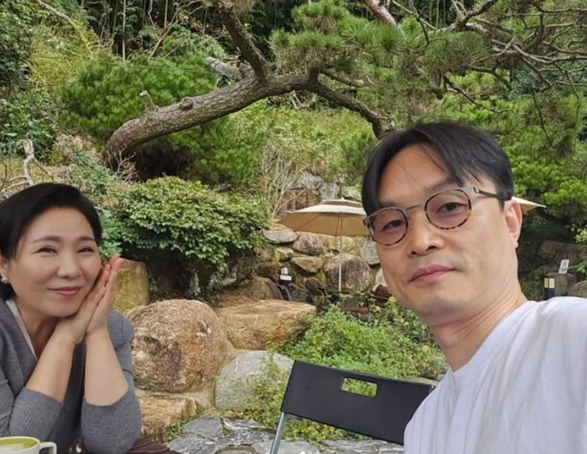 중년 럽스타그램의 표본, 이호선- 김학철 교수 부부. / 이호선 교수 인스타그램