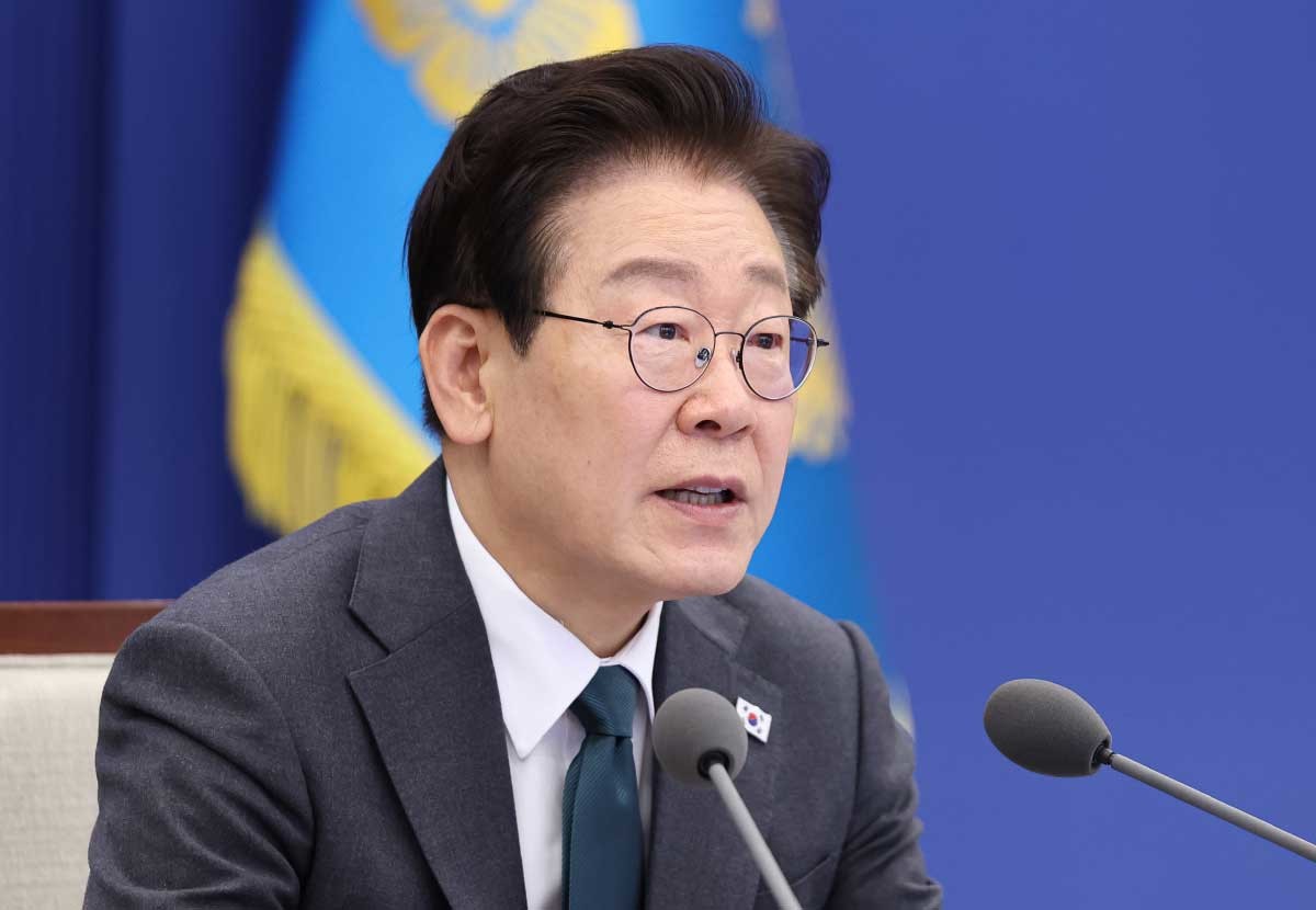 이재명 대통령이 7일 청와대에서 열린 수석보좌관회의에서 발언을 하고 있다. / 뉴스1